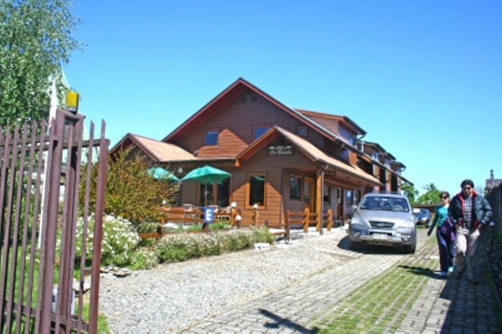 Apart Hotel Villa Los Ciruelos Valdivia Luaran gambar